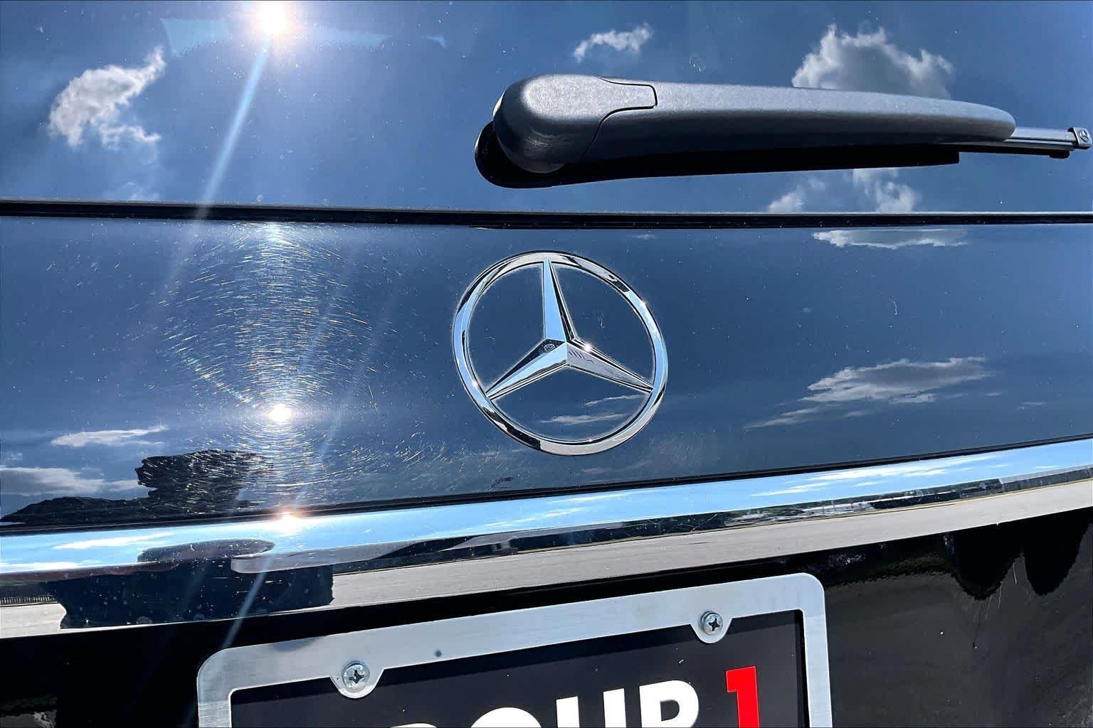 Used 2023 Black Mercedes-Benz GLS 450 image 31