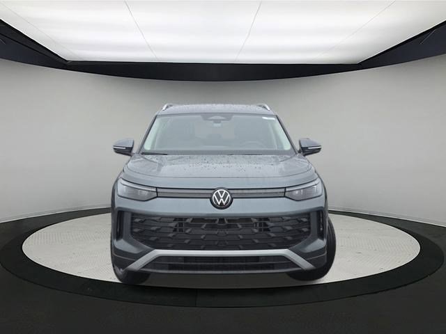 New 2026 Platinum Gray Metallic Volkswagen S image 2