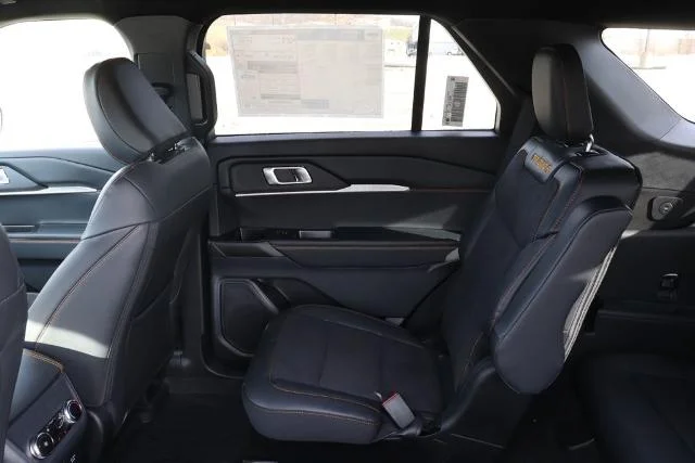 New 2026 Vapor Blue Metallic Ford Tremor® image 74
