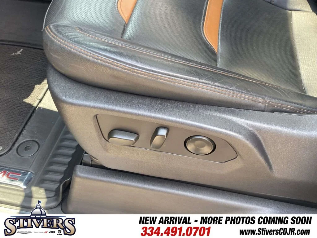 Used 2024 Brown GMC AT4 image 21
