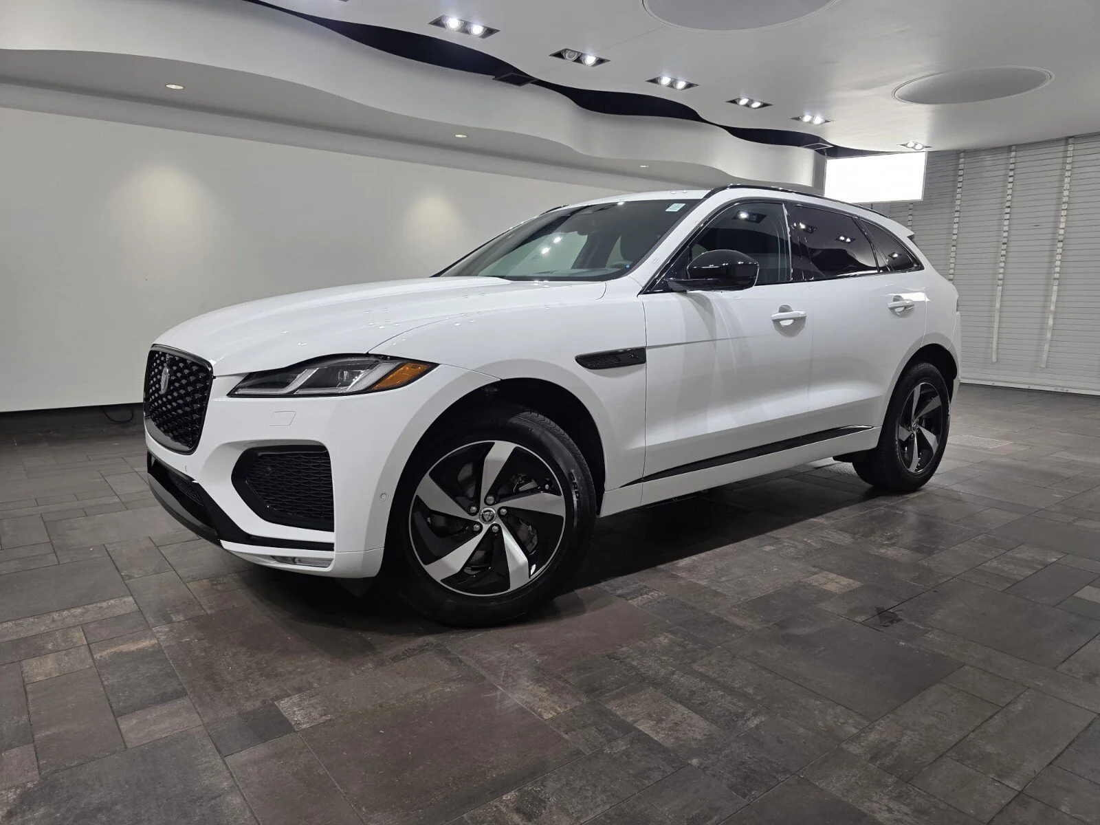 2026 Jaguar F-Pace R-Dynamic S
