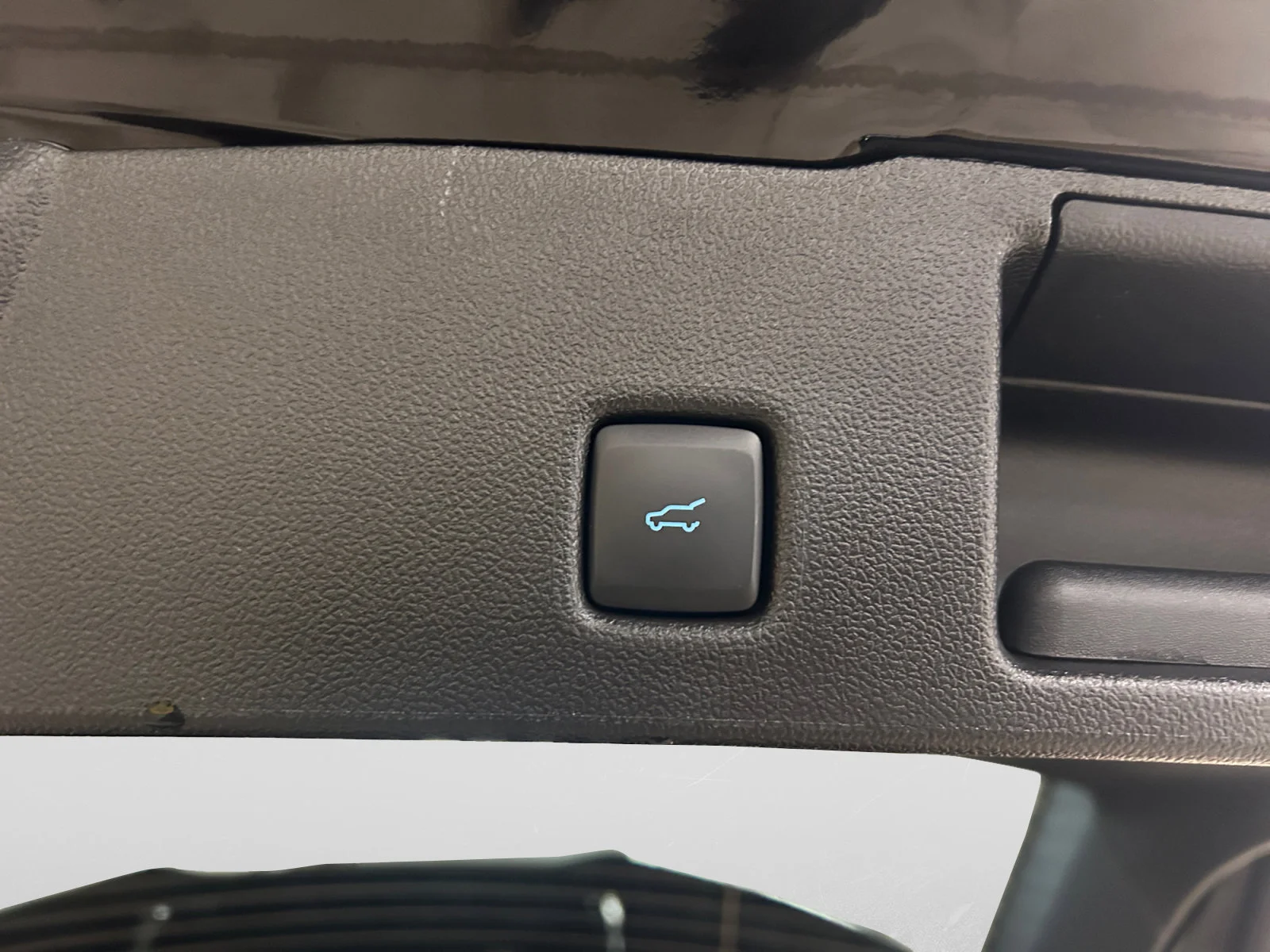 New 2026 Agate Black Metallic Ford ST-Line Elite image 11