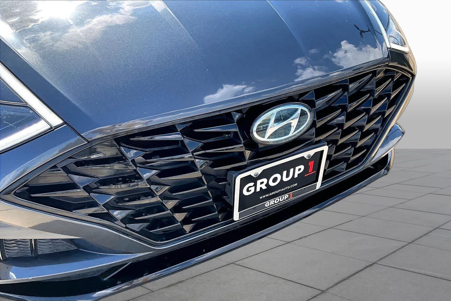 Used 2020 Portofino Gray Hyundai SEL image 28