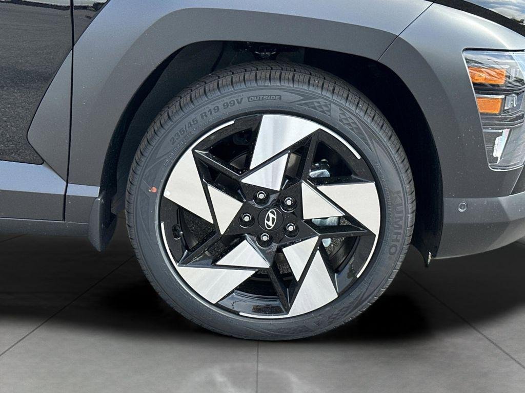 New 2026 Abyss Black Pearl Hyundai Limited FWD image 7