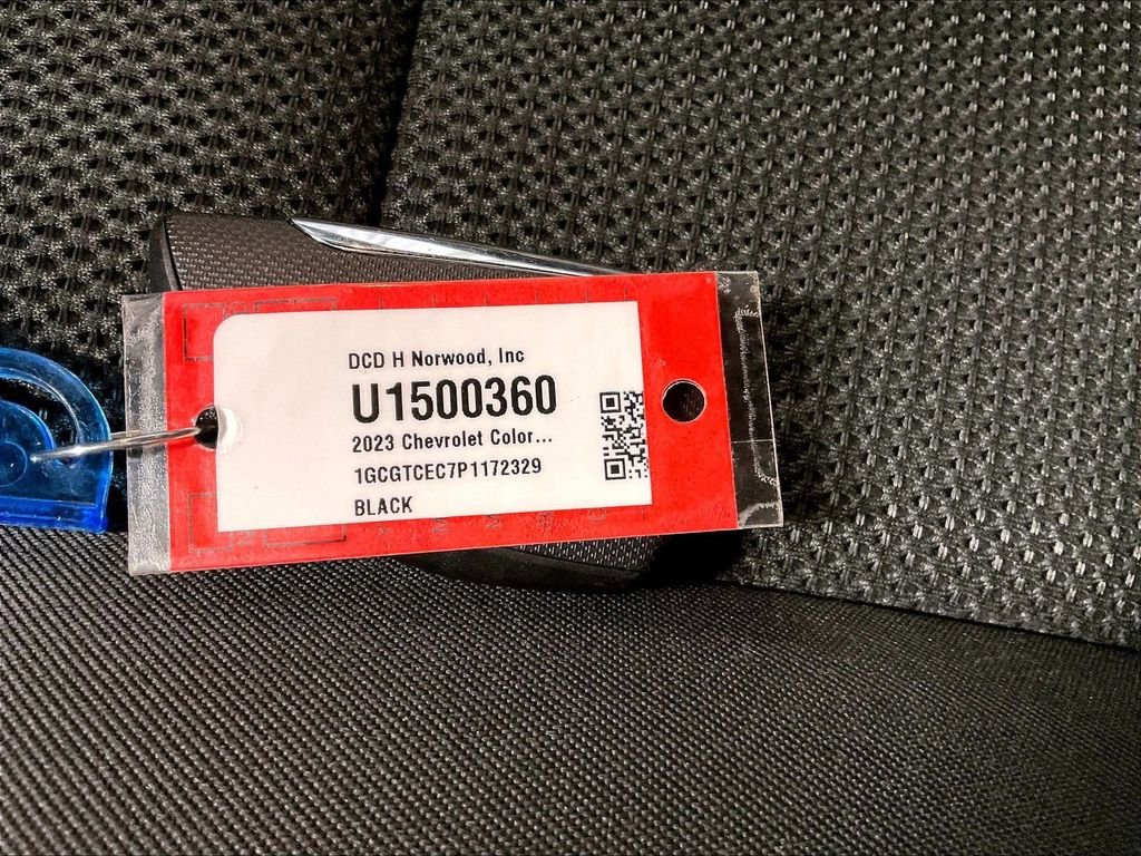 Used 2023 Black Chevrolet LT image 30