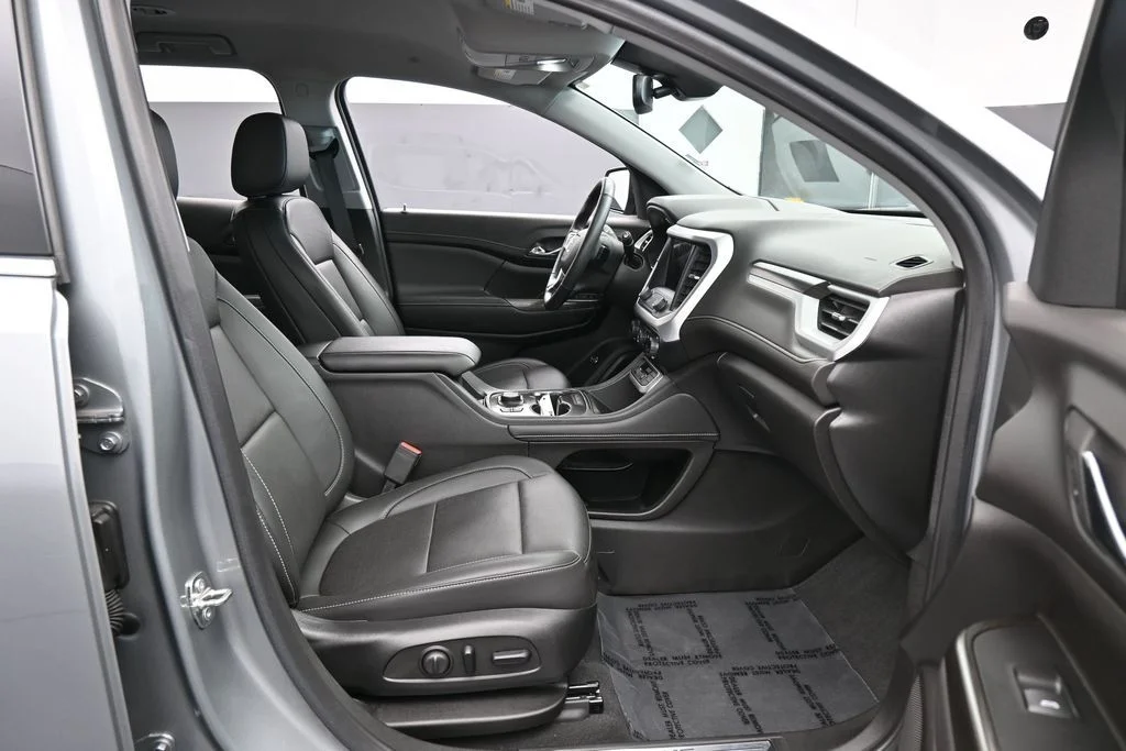 Used 2023 Sterling Metallic GMC SLT image 54