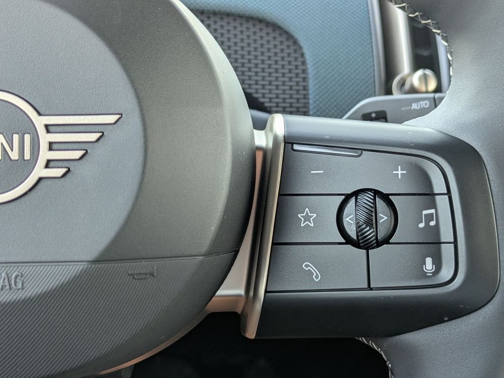 2025 MINI Countryman S - Photo 18