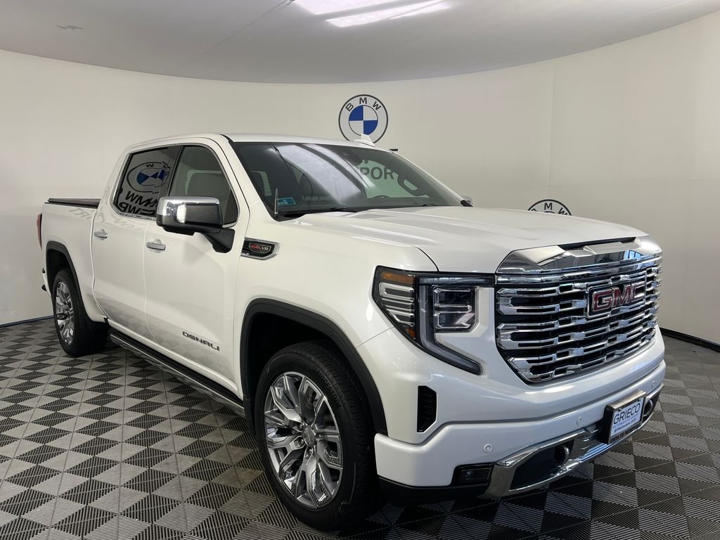 Used 2023 White GMC Denali image 1