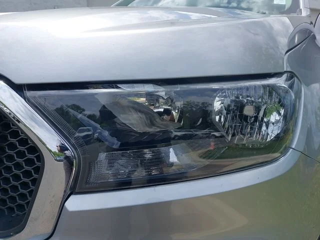 Used 2022 Silver Ford XLT image 28
