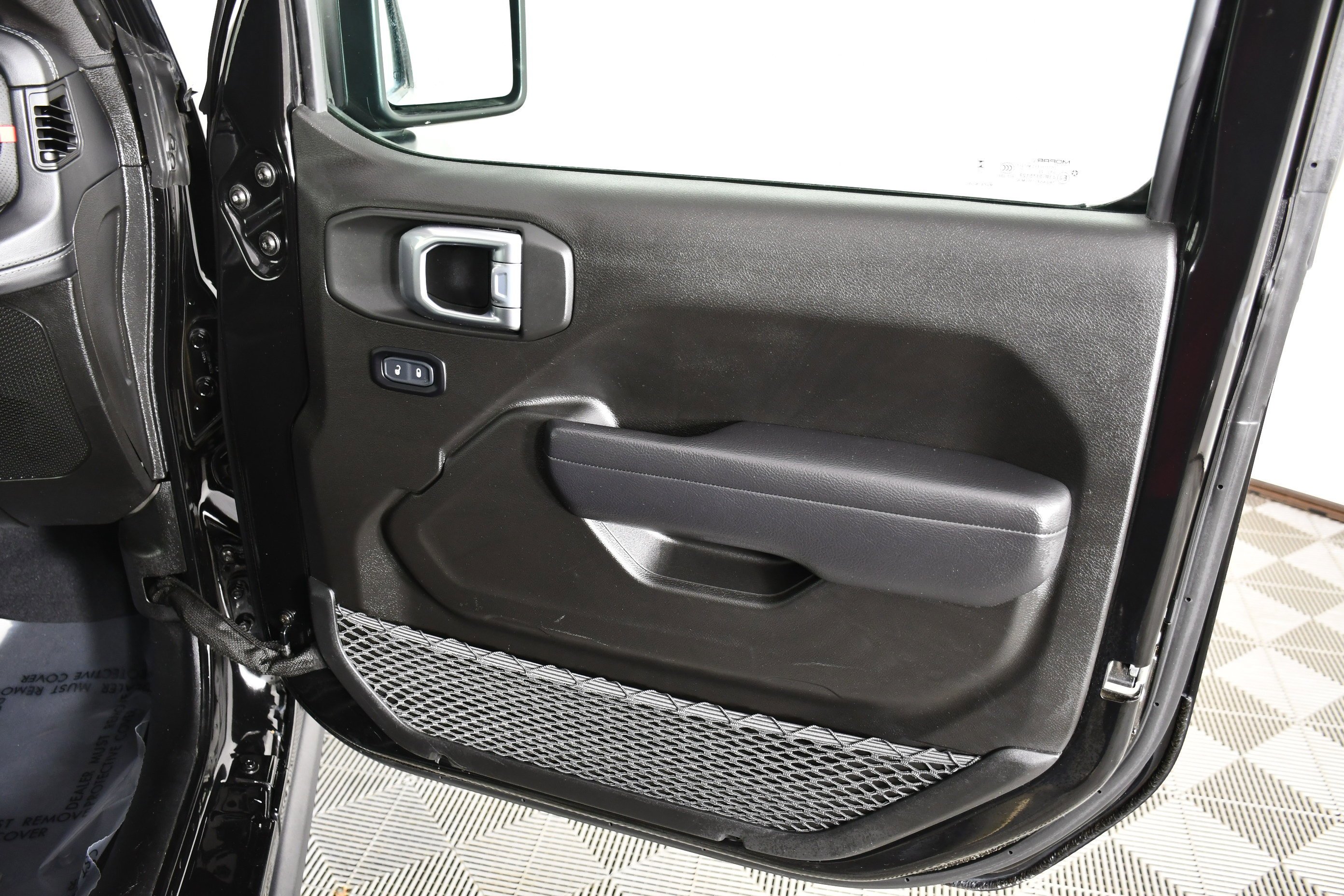 Used 2025 Black Clearcoat Jeep Rubicon image 34
