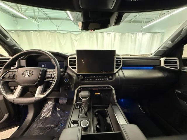 2024 Toyota Tundra Platinum - Photo 18