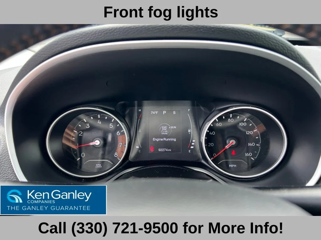 Used 2019 Black Jeep Latitude image 32