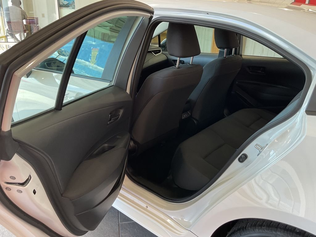 Used 2025 White Toyota LE image 26