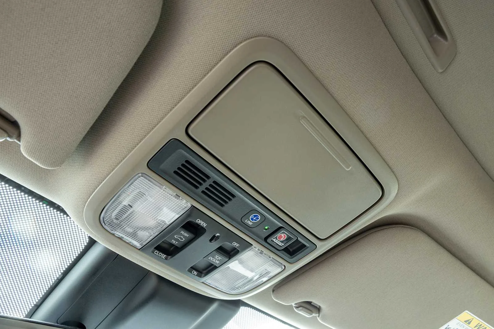 Used 2019 Deep Scarlet Pearl Honda Touring image 26