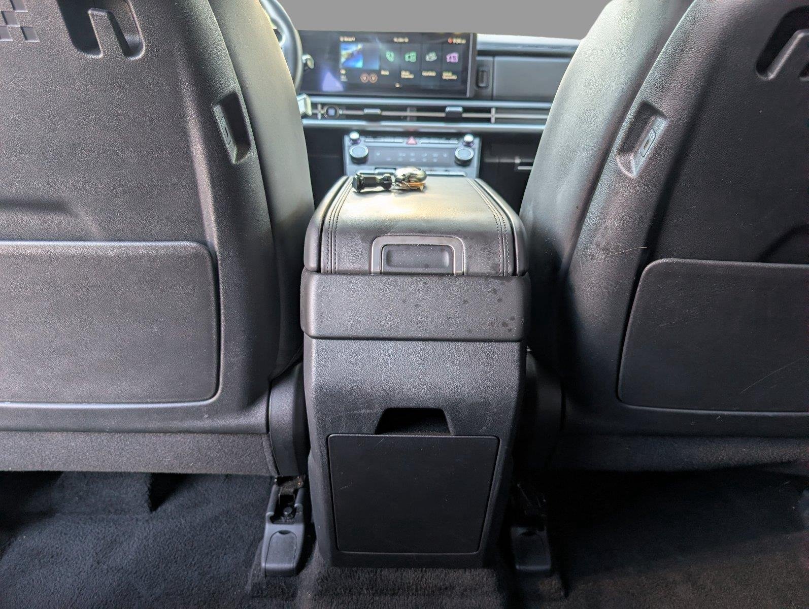 Used 2026 Shimmering Silver Hyundai SEL image 34