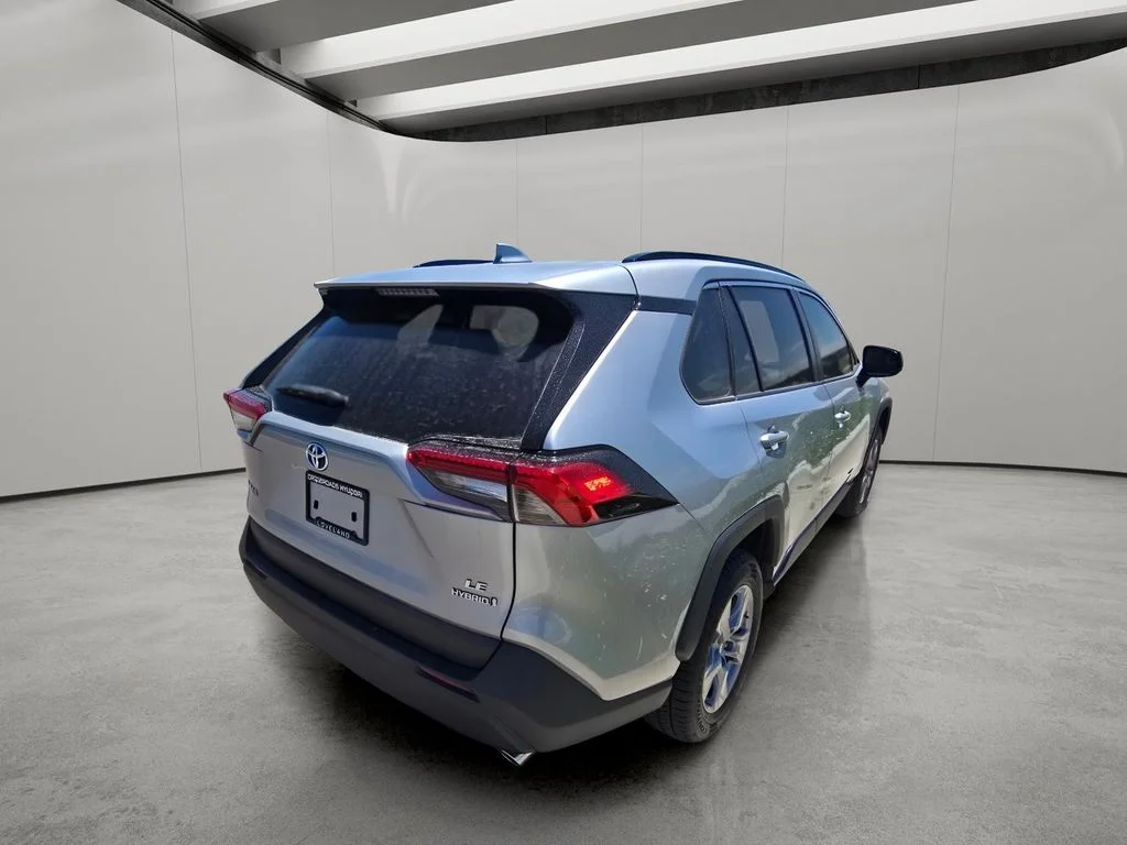 Used 2022 Silver Sky Metallic Toyota Hybrid LE image 5