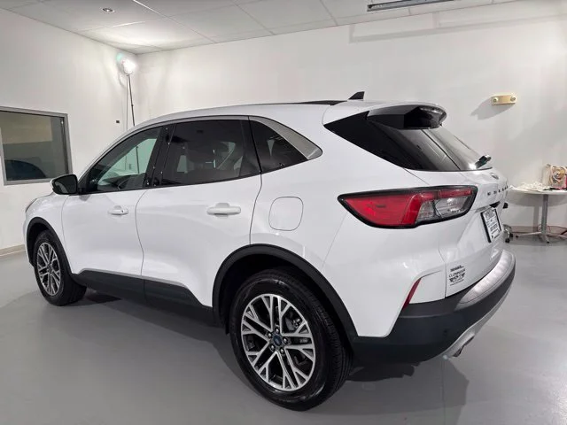 Used 2022 White Ford SEL image 5