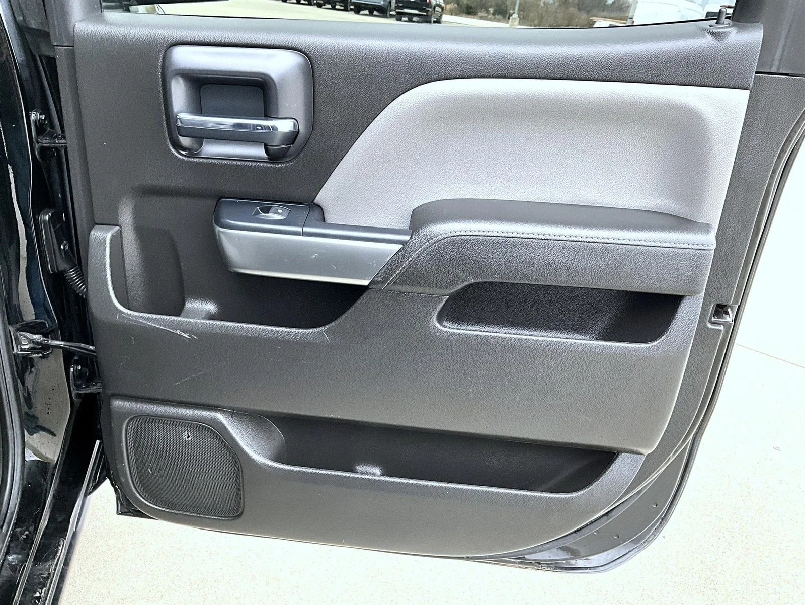 Used 2018 Black Chevrolet LT image 18