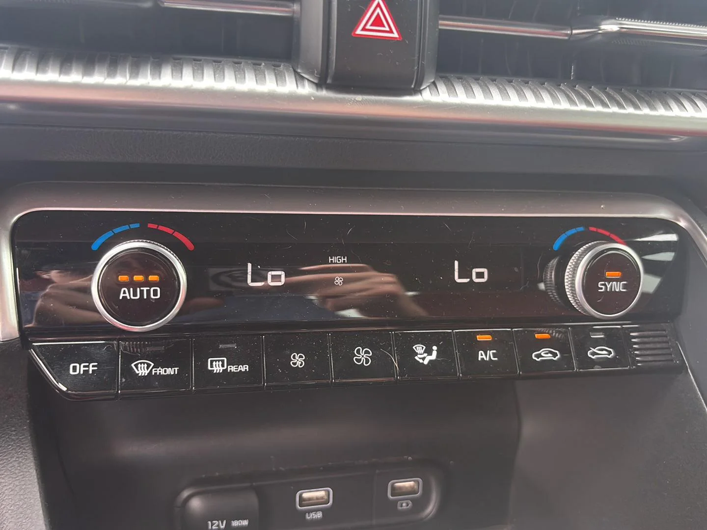 Used 2023 Wolf Gray Kia GT-Line image 13