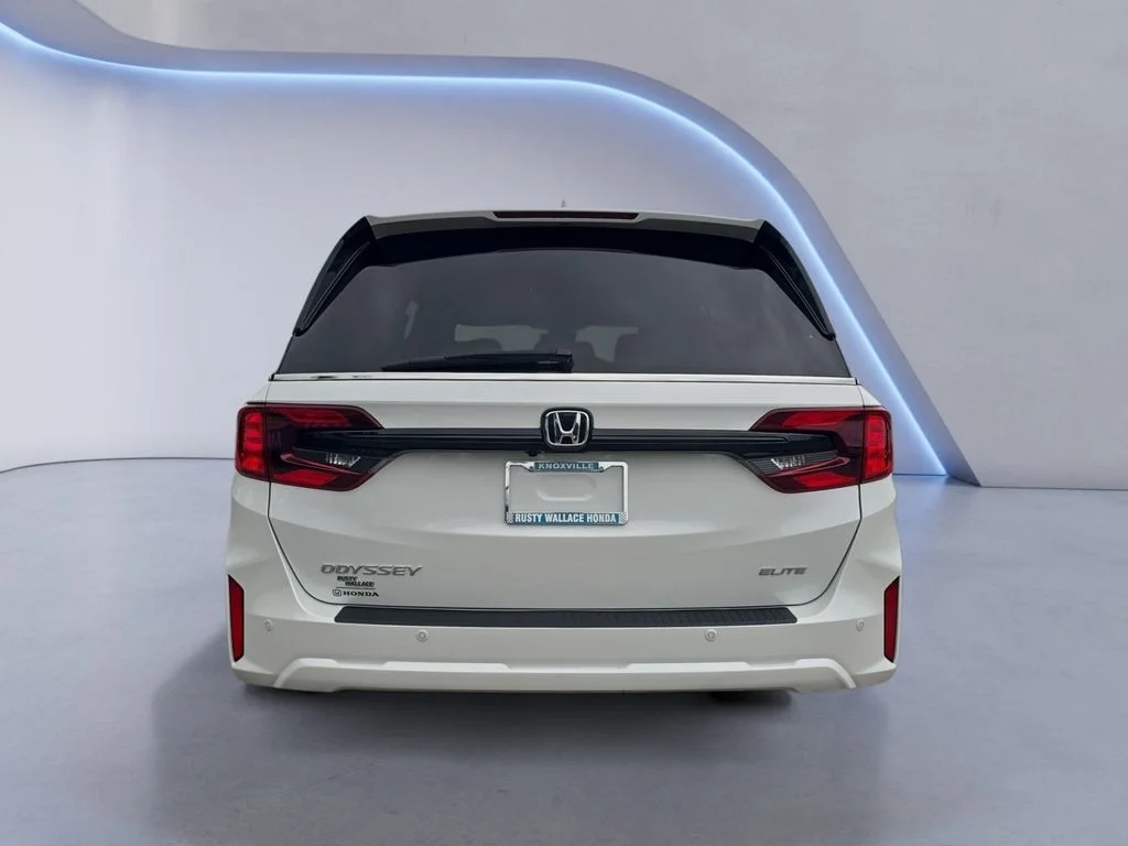 Certified Used 2025 Platinum White Pearl Honda ELITE image 4