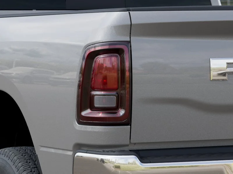 New 2025 Silver Zynith Ram Tradesman image 30