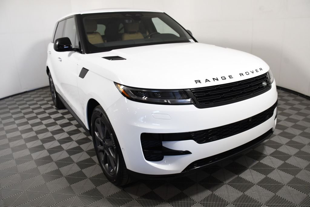 New 2026 Fuji White Land Rover SE image 9