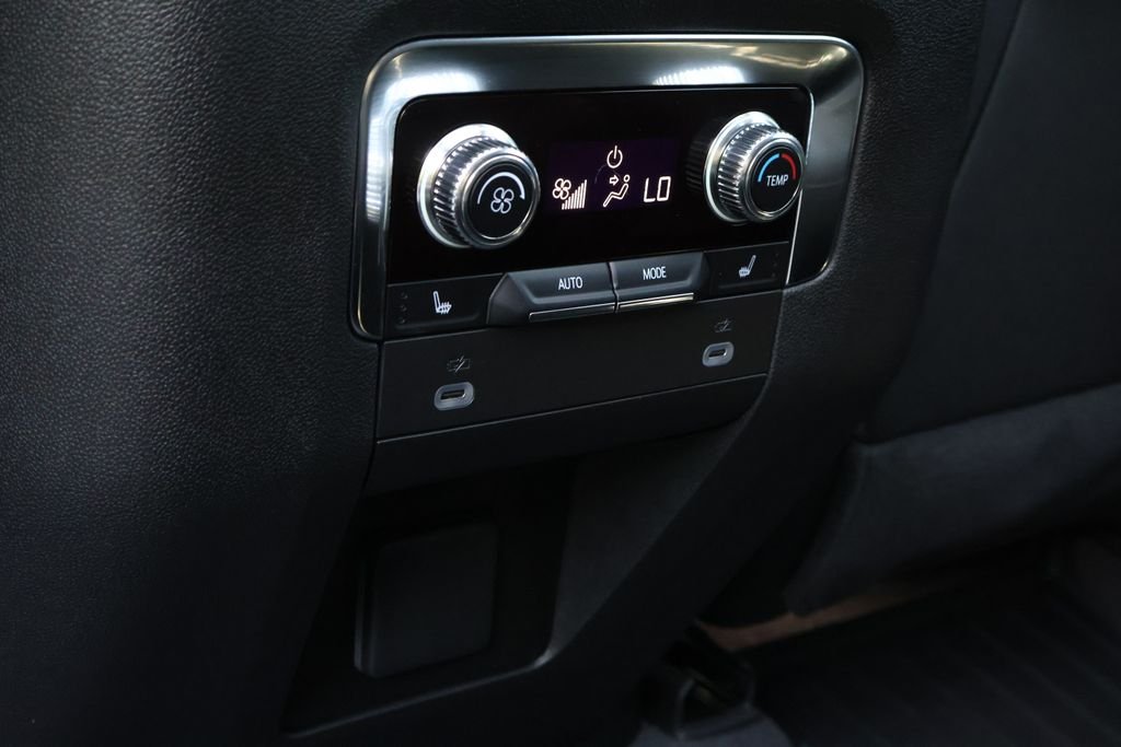 2023 GMC Yukon XL AT4 - Photo 47