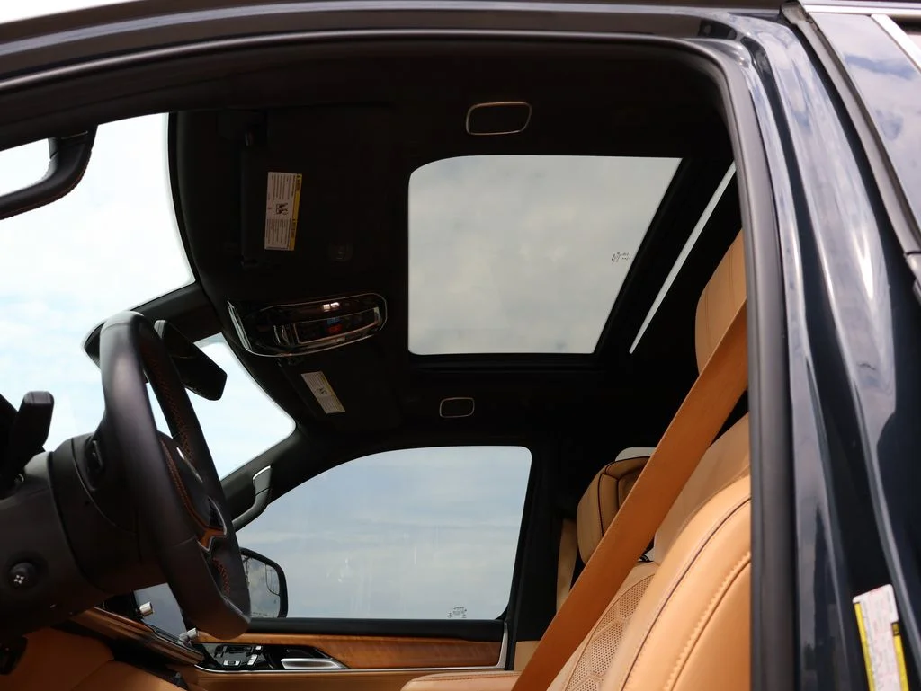 Used 2022 Gray Jeep Series III image 43