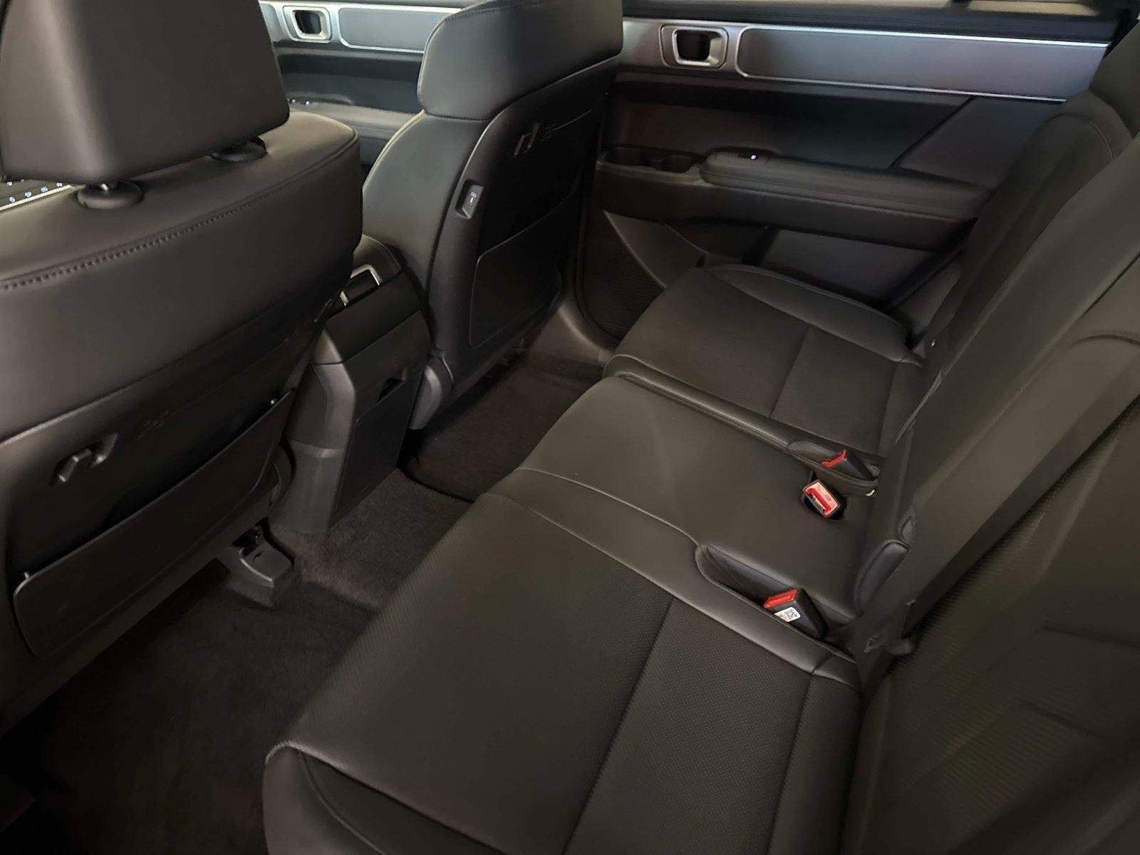 New 2026 Rockwood Green Hyundai SEL AWD image 15