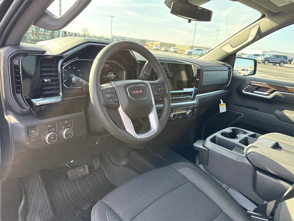 2026 GMC SIERRA - Image 16