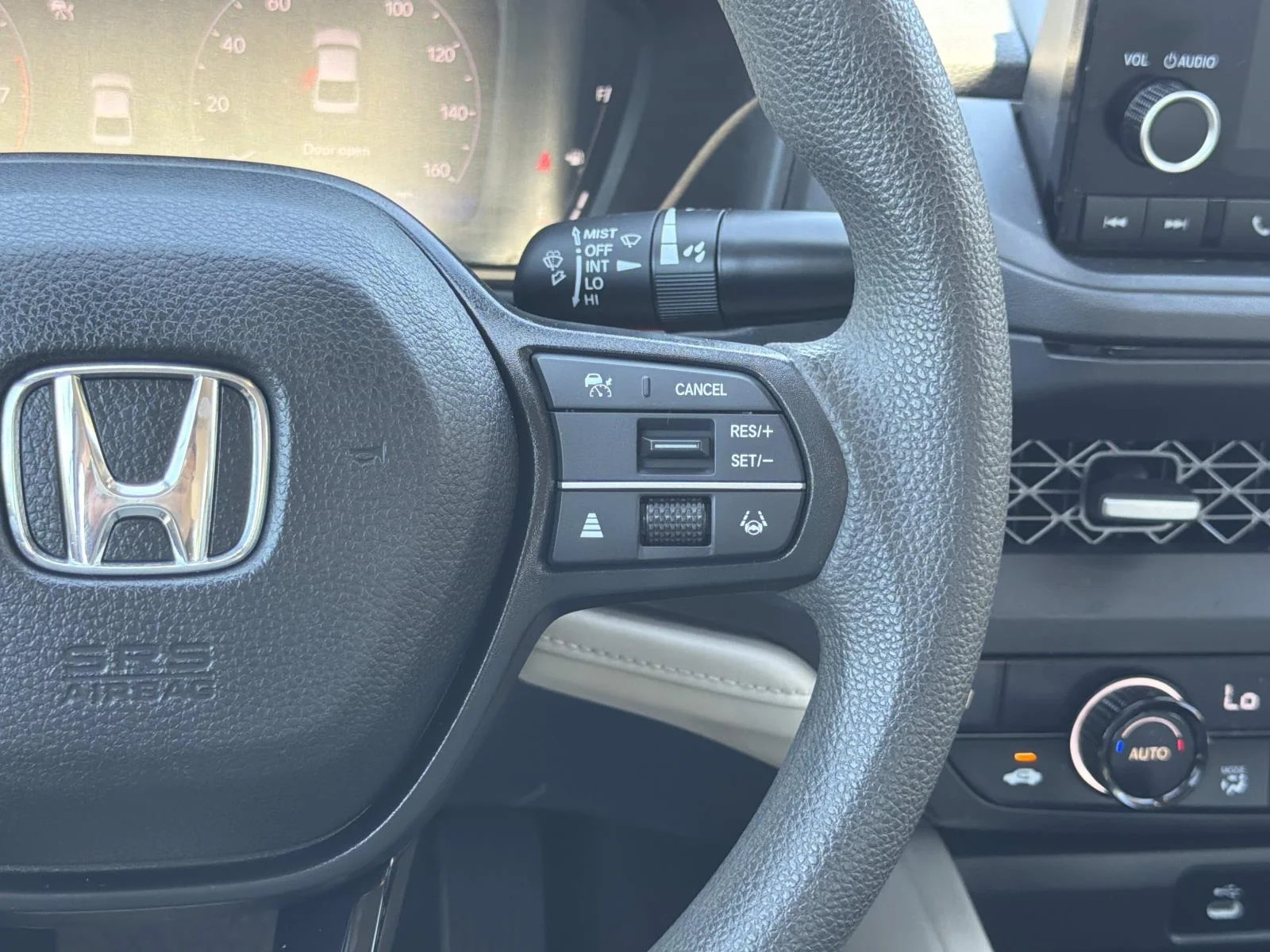 Used 2024  Honda EX image 12