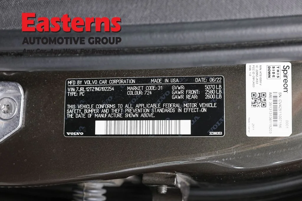Used 2022 Gray Volvo B5 Momentum image 36