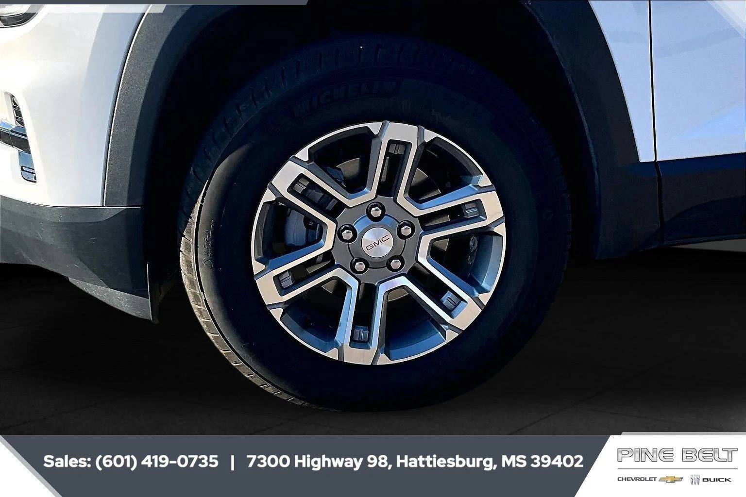 Used 2026 Summit White GMC Elevation image 7