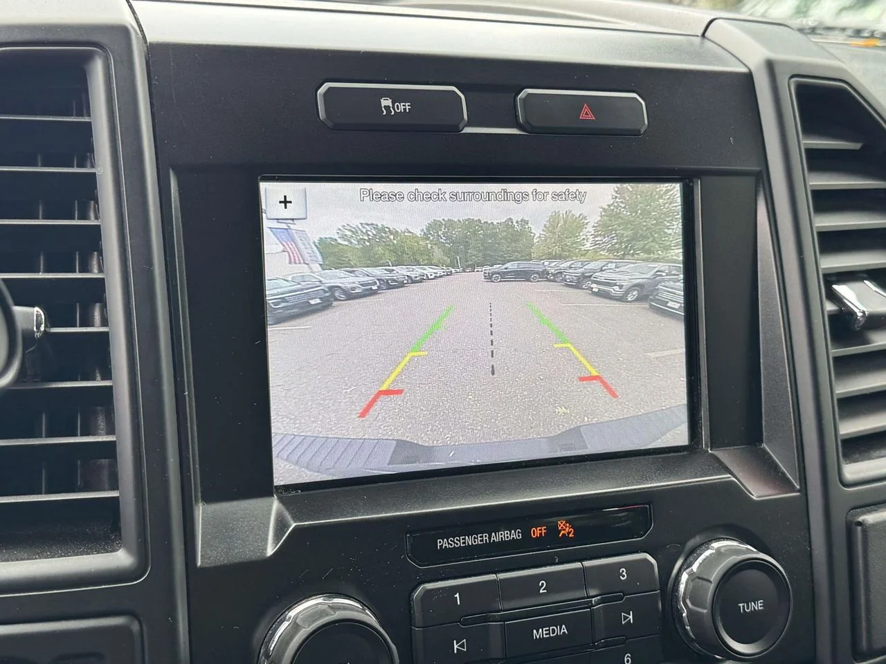 Used 2017 Shadow Black Ford XL image 28