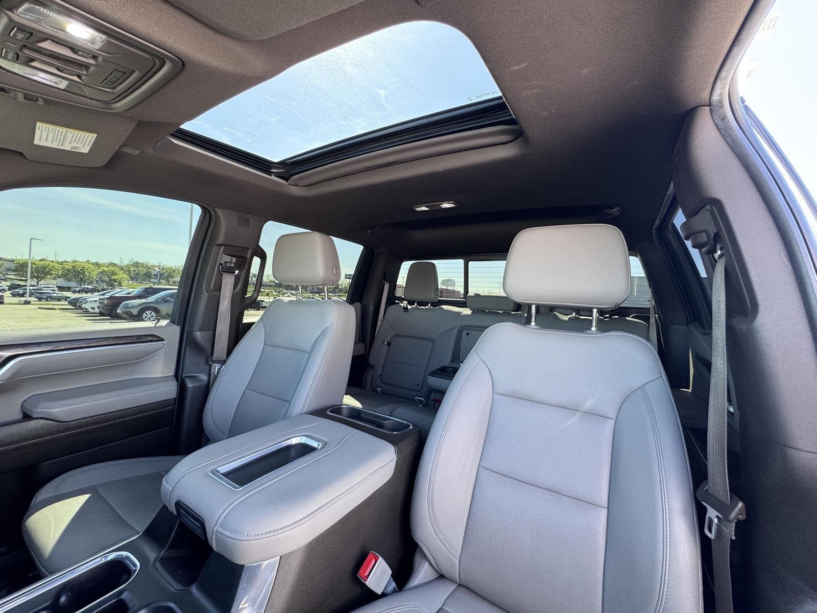 2022 Chevrolet Silverado 1500 LTZ - Photo 35