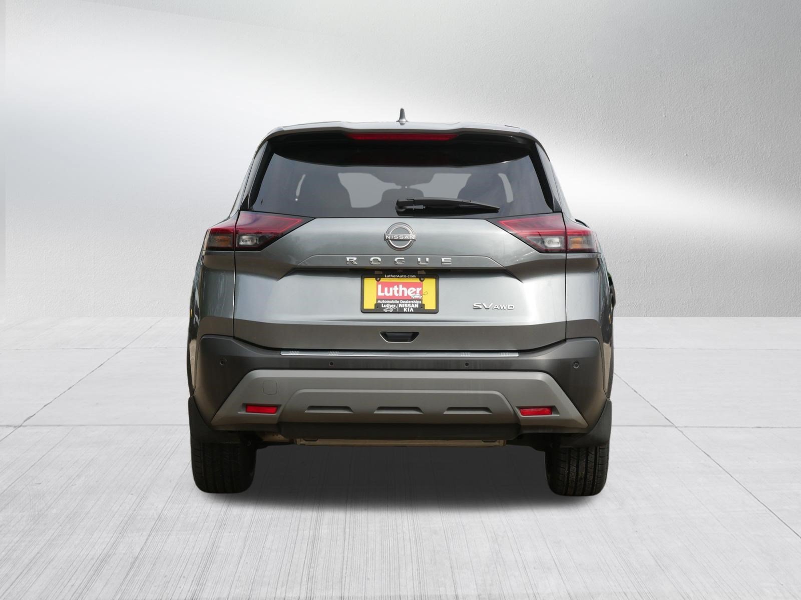 Certified Used 2023 Gun Metallic Nissan SV image 6