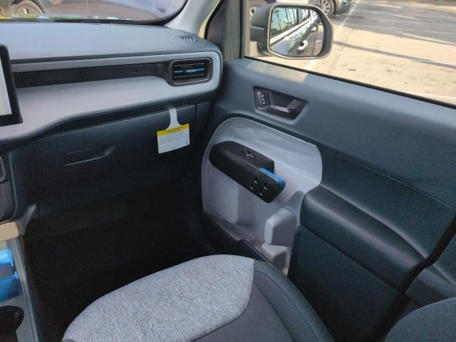 New 2026 Carbonized Gray Metallic Ford XLT image 17