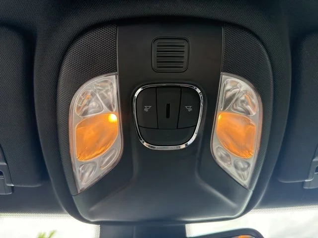 2025 Jeep Compass Limited - Photo 24