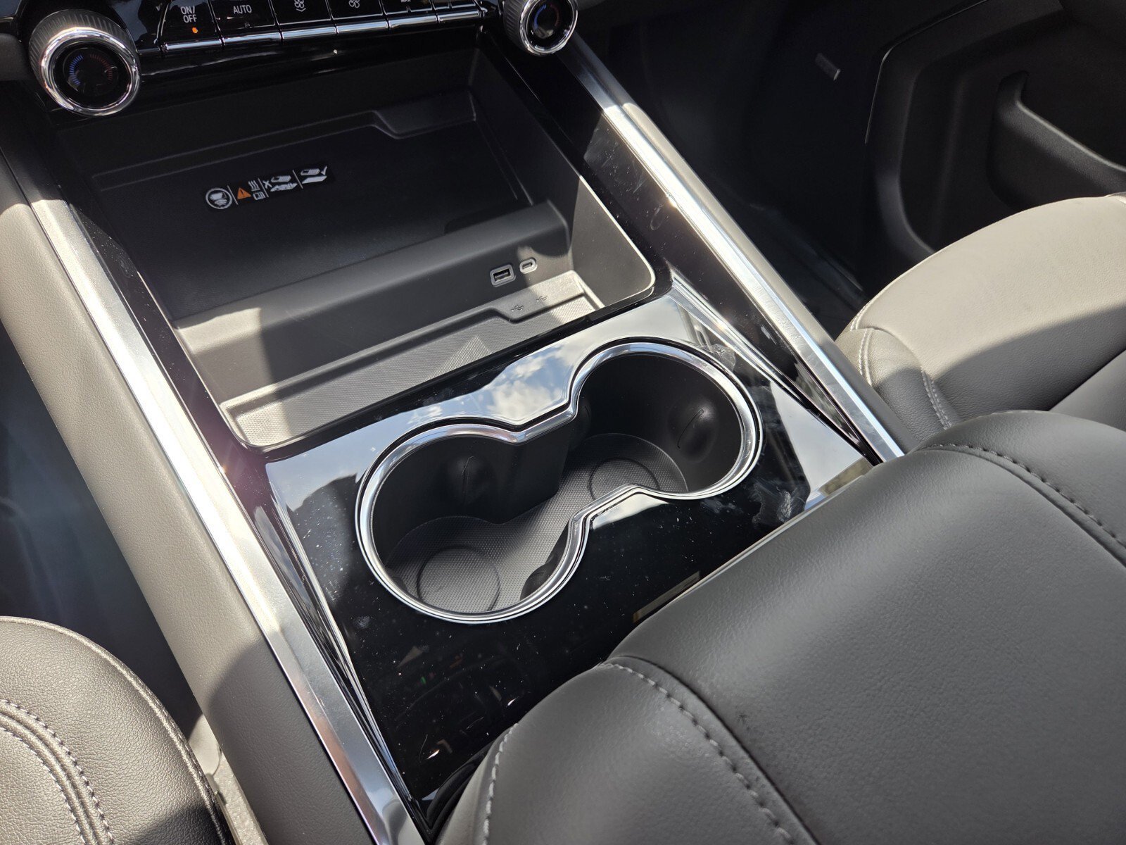 New 2026 Sterling Gray Metallic Chevrolet LT image 28