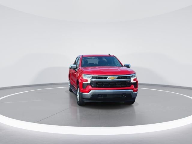 Used 2024 Red Chevrolet LT image 3