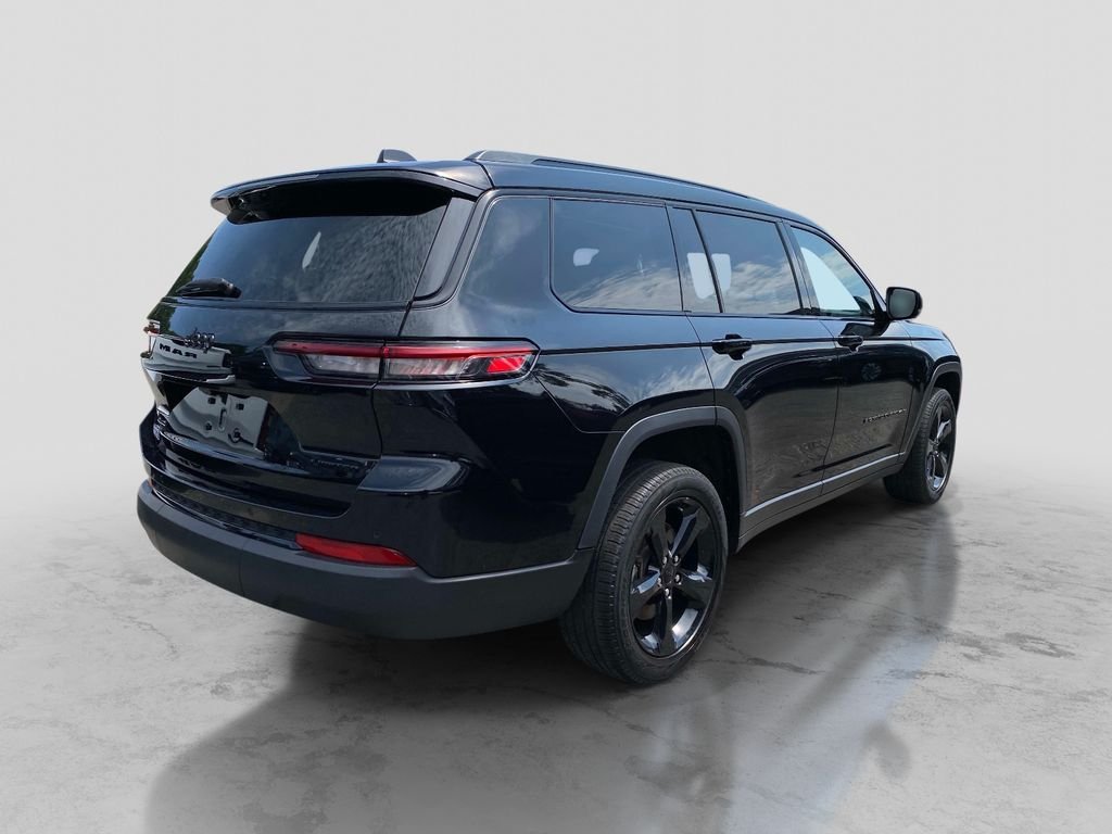 Used 2023 Black Jeep Limited image 8