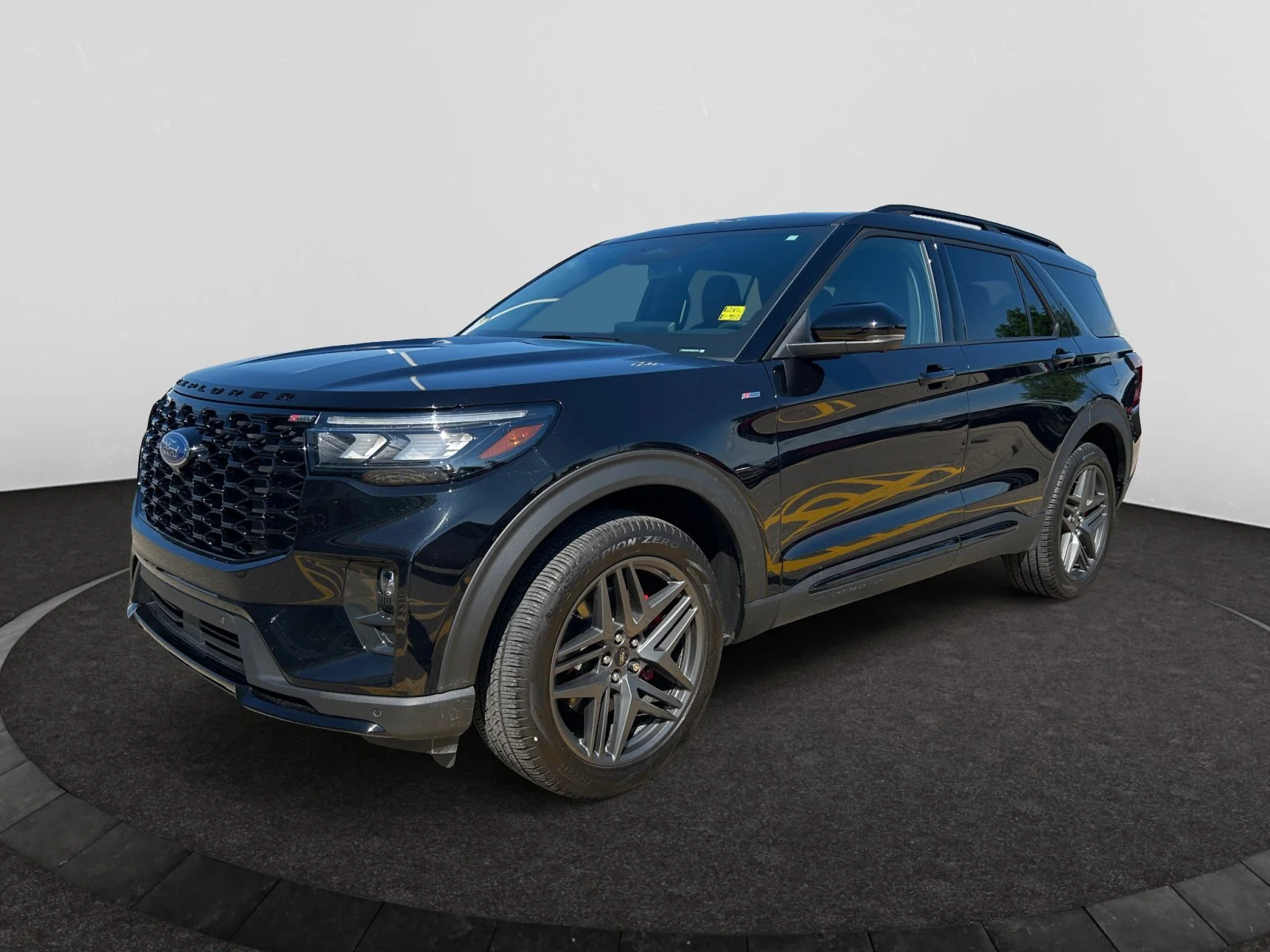 Used 2025 Black Ford ST-LINE 4WD image 1