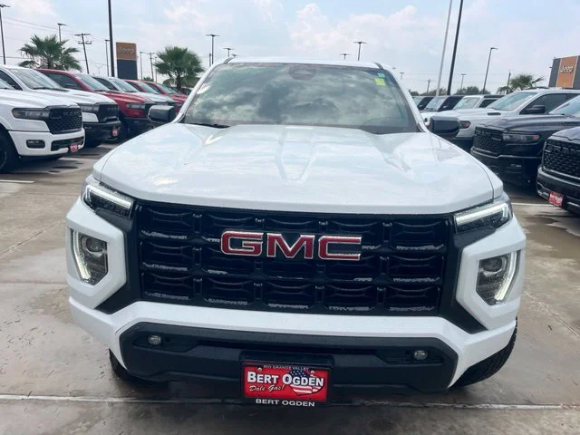 Used 2025 White GMC Elevation image 2