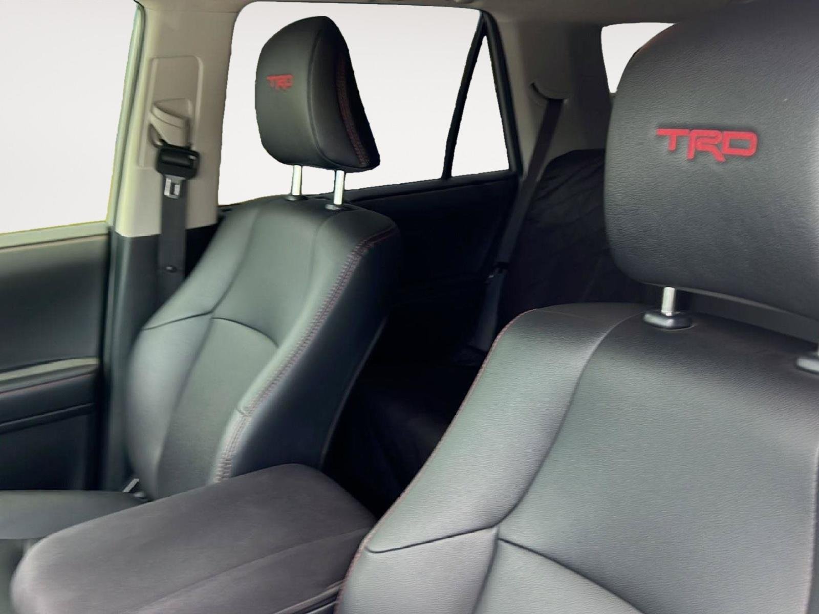 Used 2021 Classic Silver Metallic Toyota TRD Off Road Premium image 27