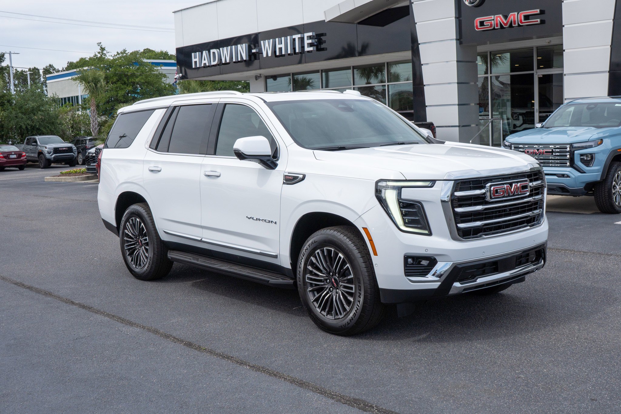 2026 GMC Yukon 4WD Elevation's photo