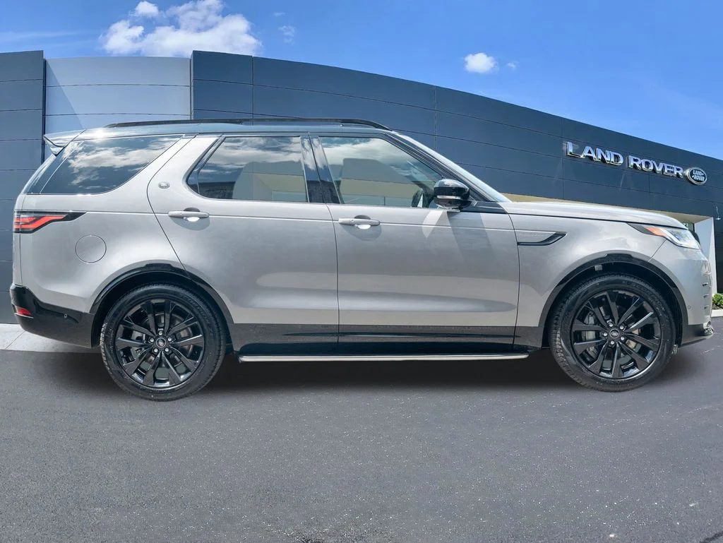 New 2026 Gray Land Rover Dynamic SE image 8