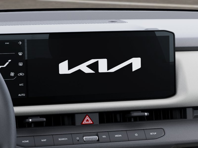 New 2027 Ivory Silver Kia LX image 20