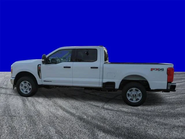 New 2026 White Ford XLT image 7