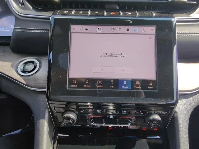 2022 Jeep Grand Cherokee Overland - Photo 31