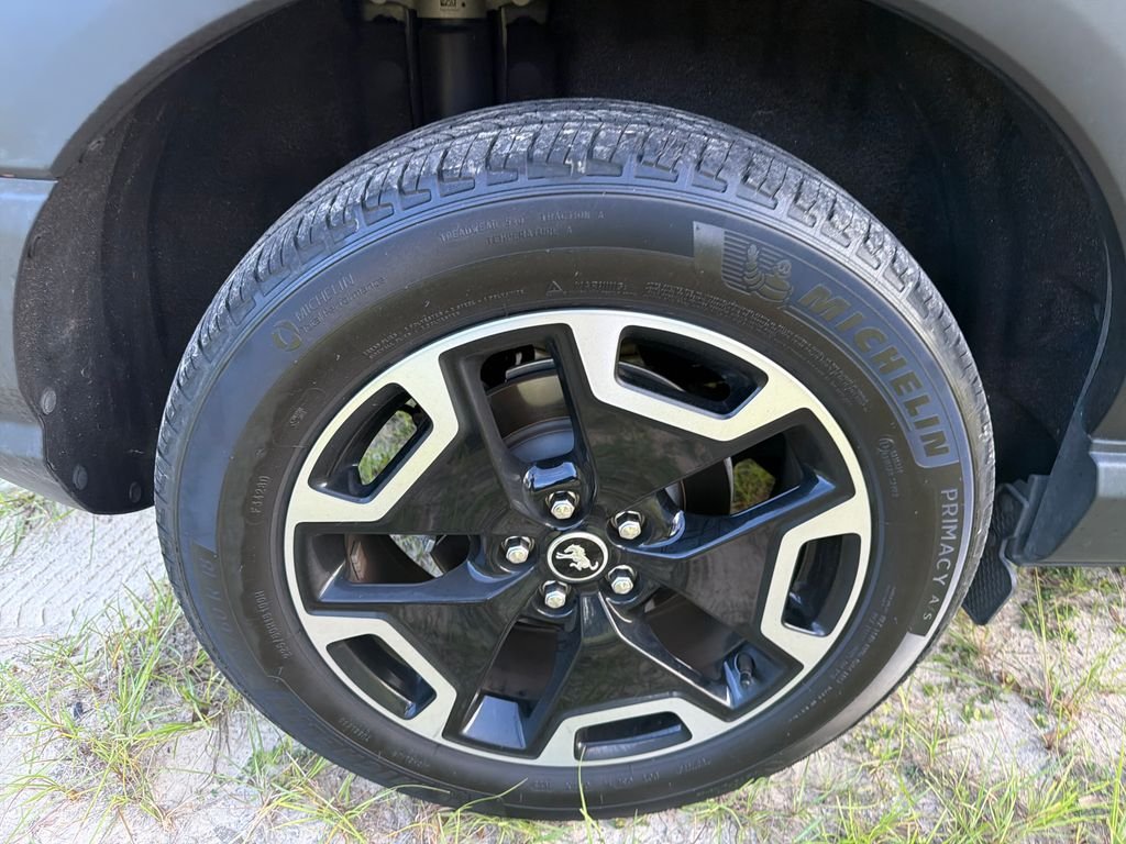 Used 2023 Black Ford Outer Banks image 14